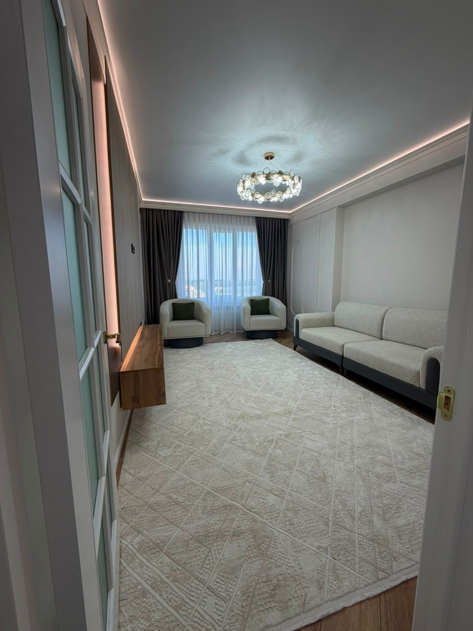 Элитка, 2 ком, 68 м2, этаж 10/14, ж/к Ала-Тоо (Ala-Too), Сост: Евроремонт - фото 12