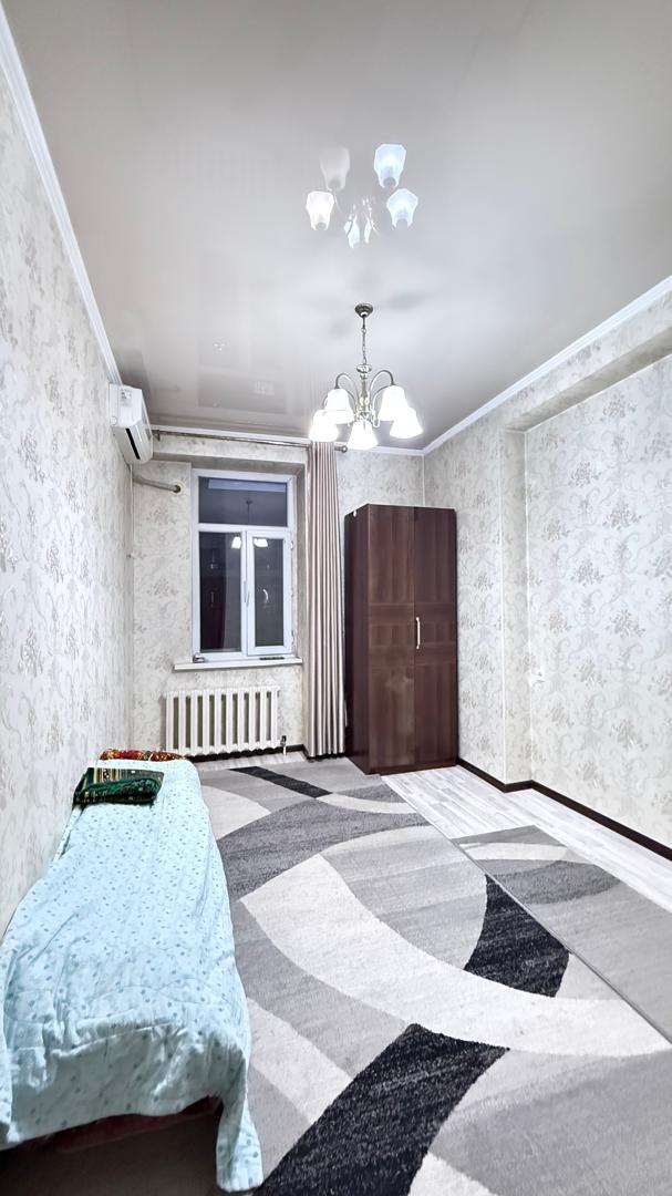 Элитка, 3 ком, 85.5 м2, этаж 10/10, Сост: Евроремонт - фото 11