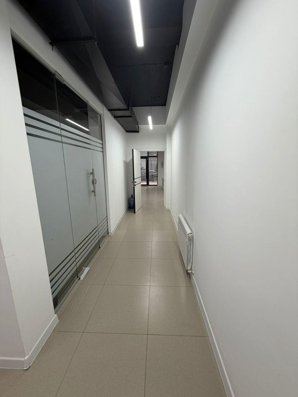 Офис, Коммерческая, 150 м2, этаж 1/10, Сост: Евроремонт - фото 2