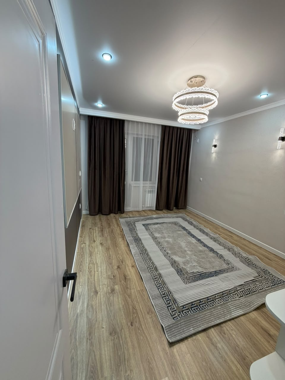 Элитка, 80 м2, этаж 4/9, ж/к Aalam City, Сост: Евроремонт - фото 10