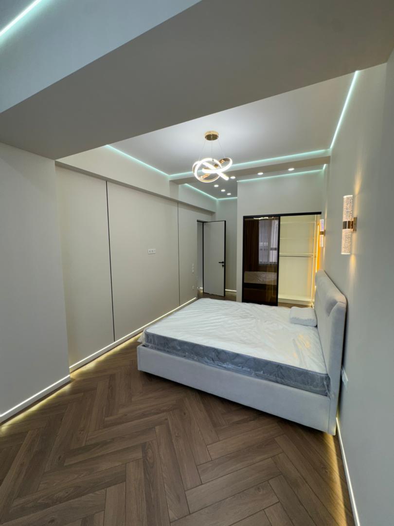 Элитка, 3 ком, 104.6 м2, этаж 10/15, ж/к Кап Строй Сити (Capstroy City), Сост: Евроремонт - фото 3
