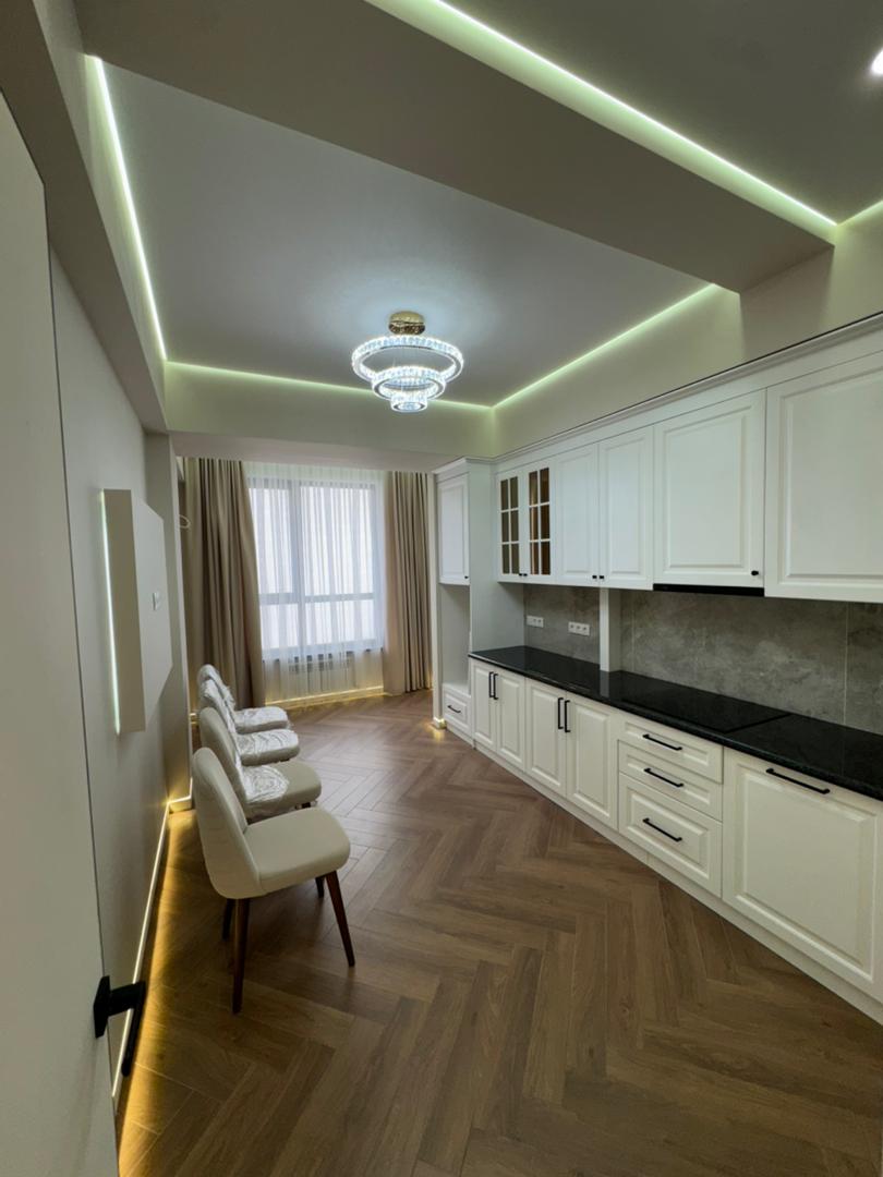Элитка, 3 ком, 104.6 м2, этаж 10/15, ж/к Кап Строй Сити (Capstroy City), Сост: Евроремонт - фото 10