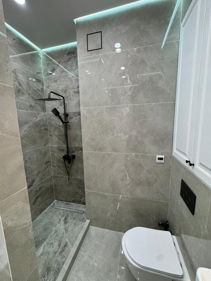 Элитка, 3 ком, 104.6 м2, этаж 10/15, ж/к Кап Строй Сити (Capstroy City), Сост: Евроремонт - фото 15
