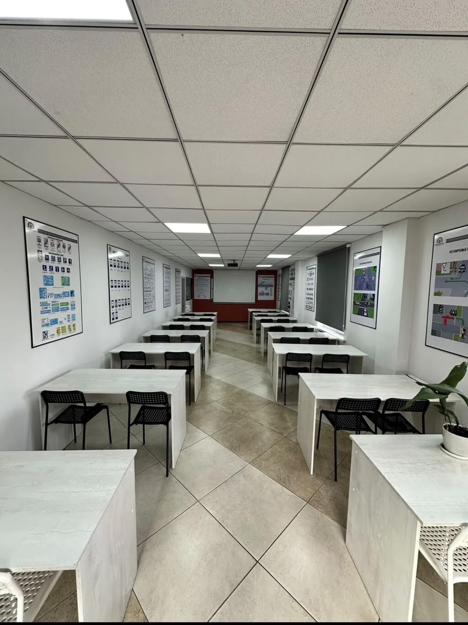 Офис, Коммерческая, 230 м2, этаж 2/3, Сост: Евроремонт - фото 5