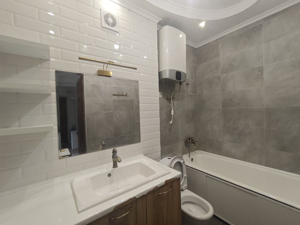 3 ком, Сталинка, 70 м2, этаж 3/4, Сост: Хорошее - фото 5