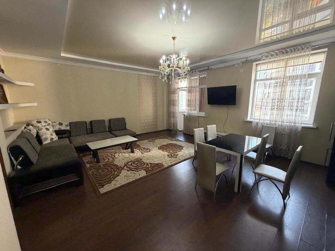 Элитка, 2 ком, 80 м2, этаж 4/9, ж/к БИОР - фото 10