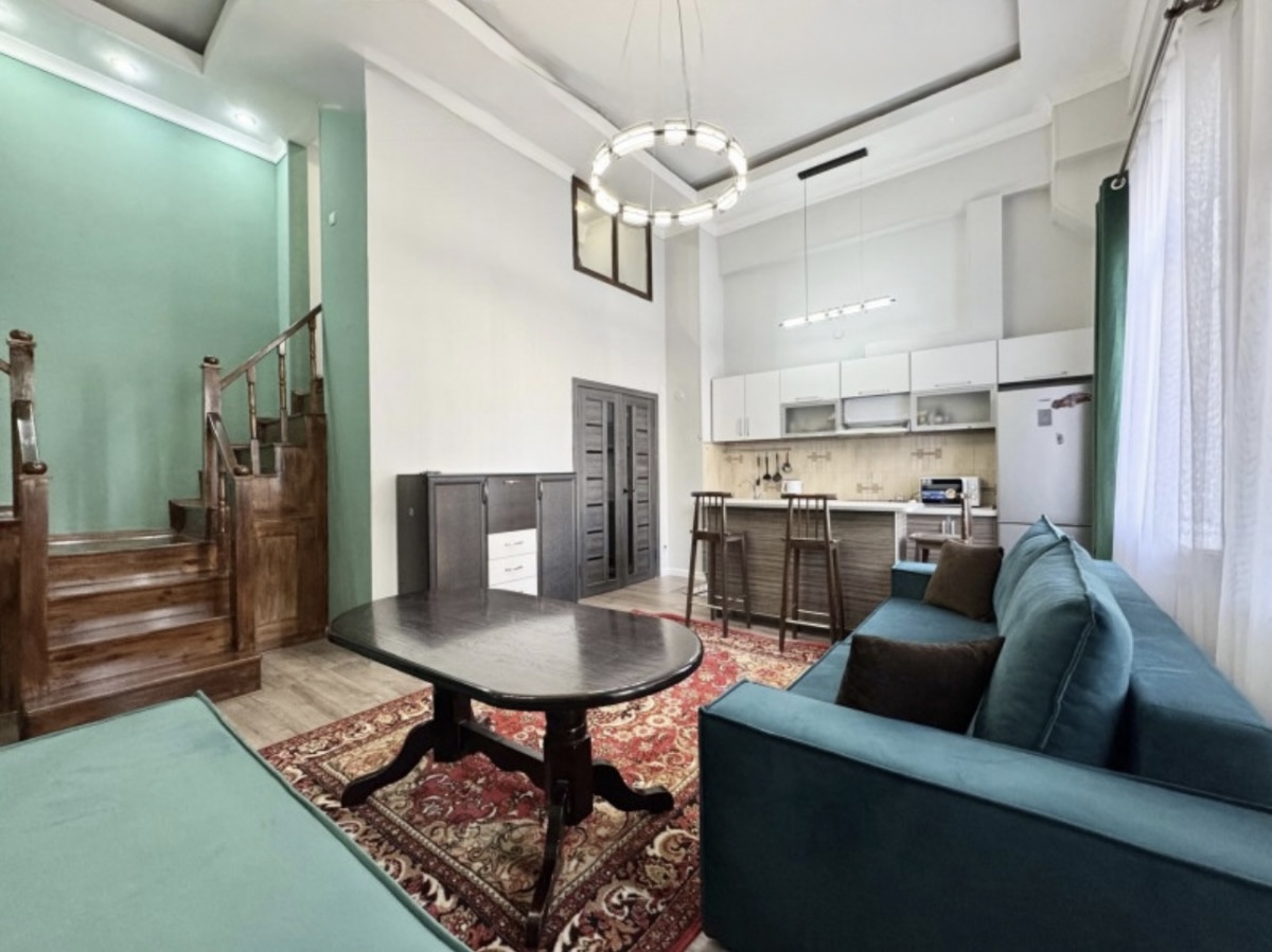 Элитка, 2 ком, 80 м2, этаж 2/7, Сост: Хорошее - фото 2
