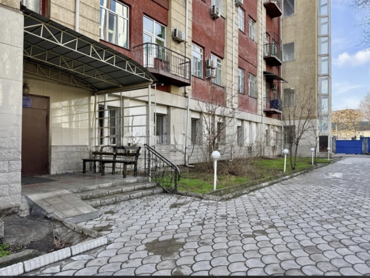 Элитка, 2 ком, 80 м2, этаж 2/7, Сост: Хорошее - фото 7
