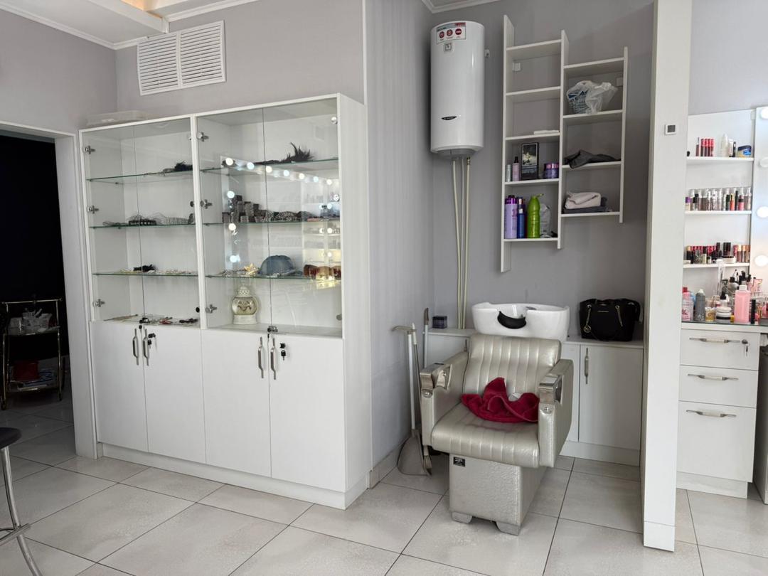Офис, Коммерческая, 51 м2, этаж 4/4, Сост: Евроремонт - фото 4