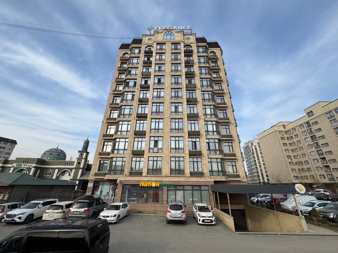 Элитка, 1 ком, 44 м2, этаж 5/10, ж/к Береке (Bereke), Сост: Евроремонт - фото 1