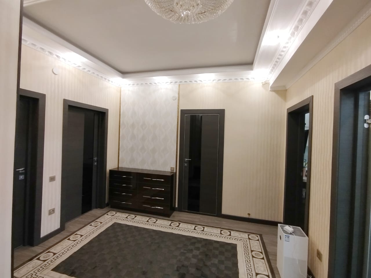 Элитка, 3 ком, 120 м2, этаж 6/10, ж/к Мега Сити, Сост: Евроремонт - фото 23