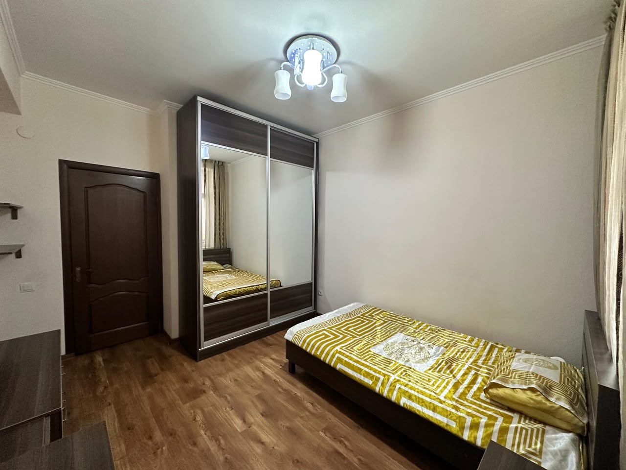 Элитка, 3 ком, 100 м2, этаж 4/10, ж/к Московия, Сост: Хорошее - фото 9