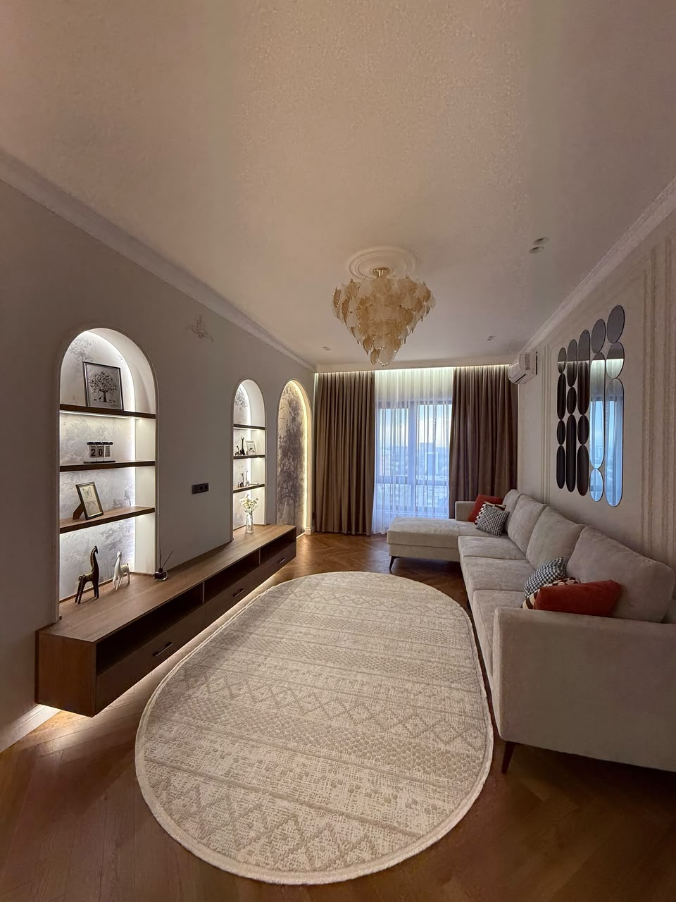 Элитка, 3 ком, 100 м2, этаж 12/17, ж/к BROOKLYN, Сост: Евроремонт - фото 1