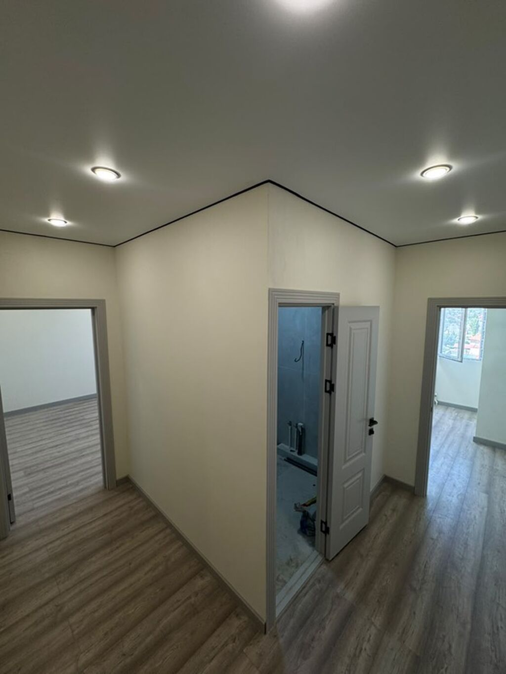 Элитка, 3 ком, 90 м2, этаж 8/9, ж/к ЖК Фламинго, Сост: Евроремонт - фото 4