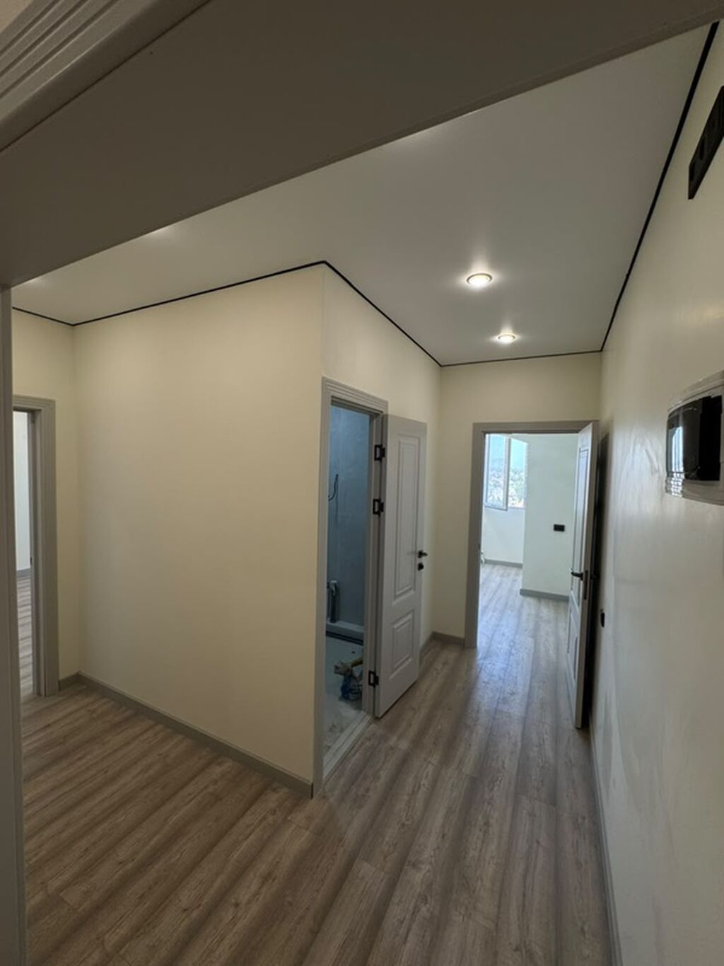 Элитка, 3 ком, 90 м2, этаж 8/9, ж/к ЖК Фламинго, Сост: Евроремонт - фото 5
