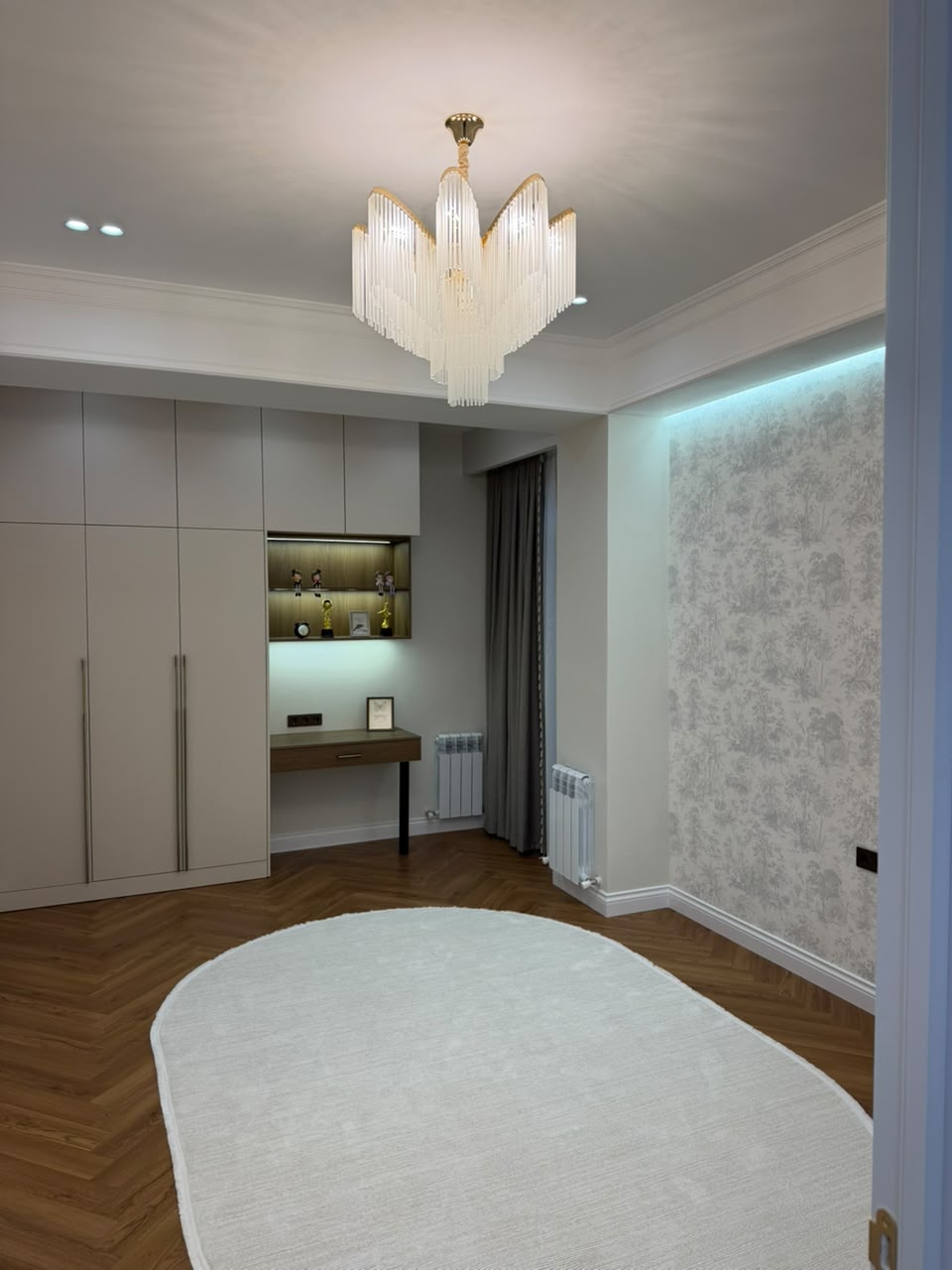 Элитка, 3 ком, 100 м2, этаж 12/17, ж/к BROOKLYN, Сост: Евроремонт - фото 2