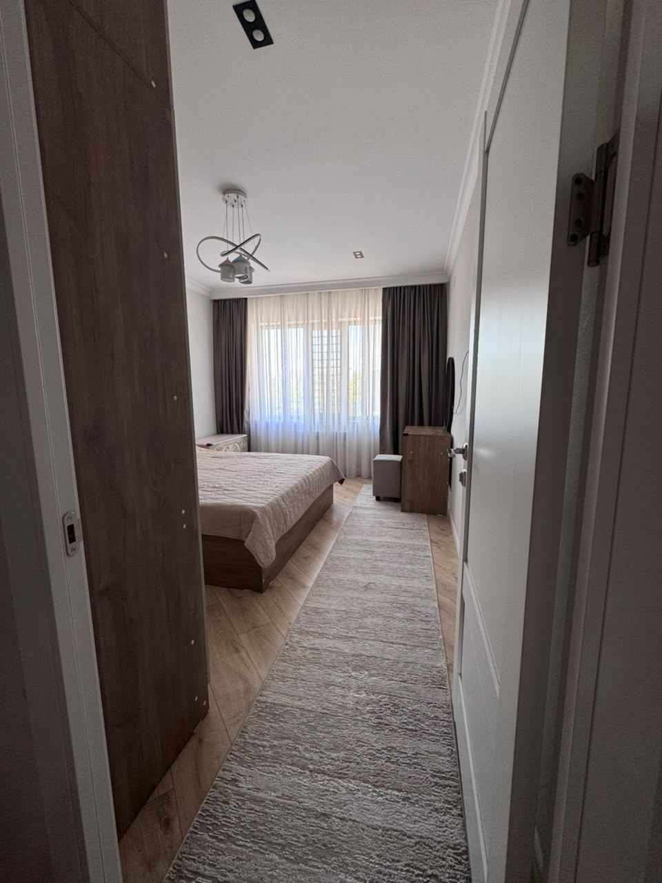 Элитка, 3 ком, 86 м2, этаж 3/9, ж/к СК Фрунзенец (Frunzenets), Сост: Евроремонт - фото 2