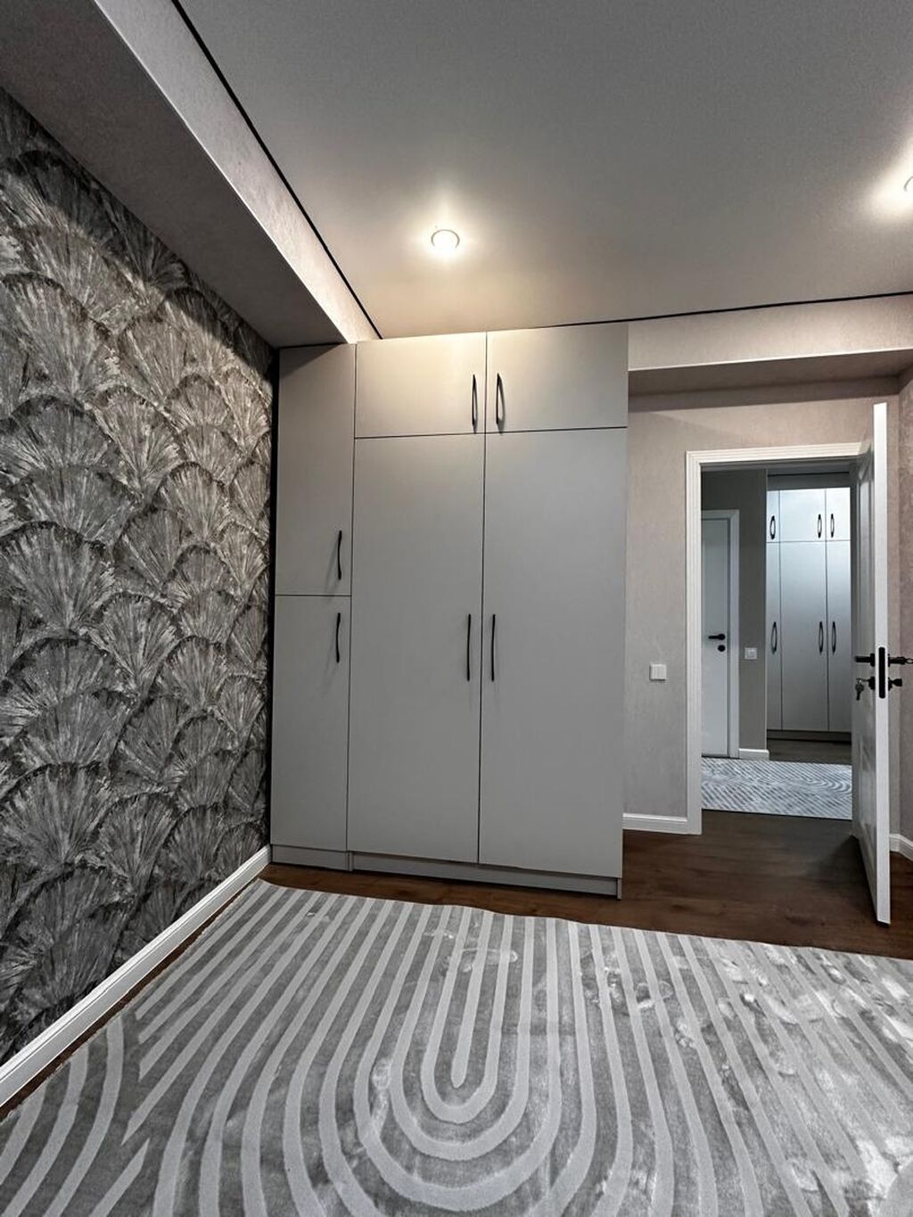Элитка, 3 ком, 80 м2, этаж 2/12, Сост: Хорошее - фото 3