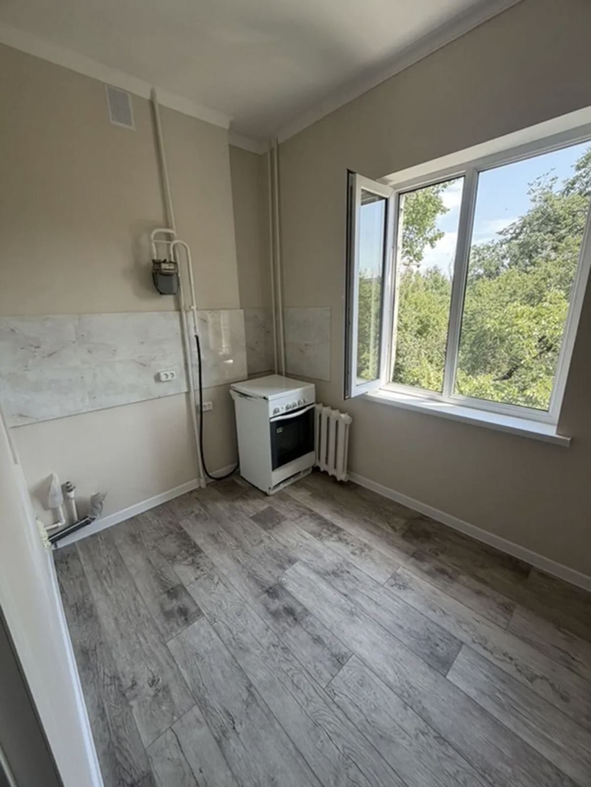 Продажа, 105 серия, 1 ком, 35 м2, этаж 4/5, Сост: Евроремонт - фото 4