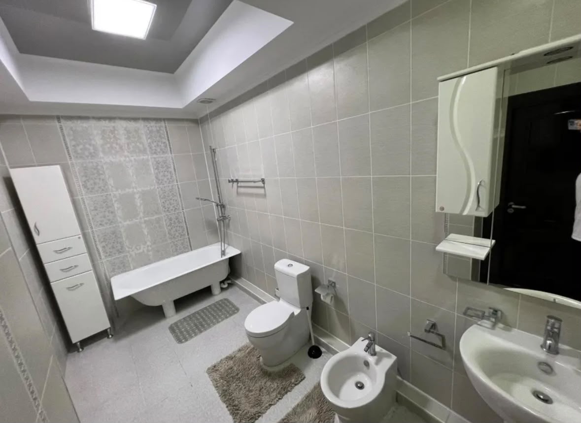 Элитка, 2 ком, 143 м2, этаж 7/10, ж/к Бристоль (Bristol), Сост: Евроремонт - фото 4
