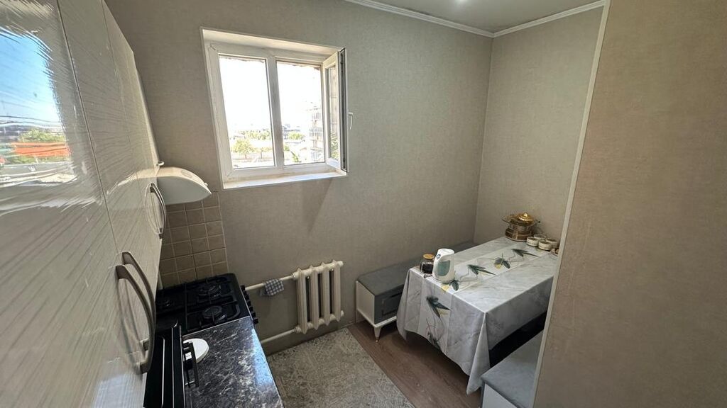 Продажа, 106 серия, 3 ком, 80 м2, этаж 3/9, Сост: Евроремонт - фото 2