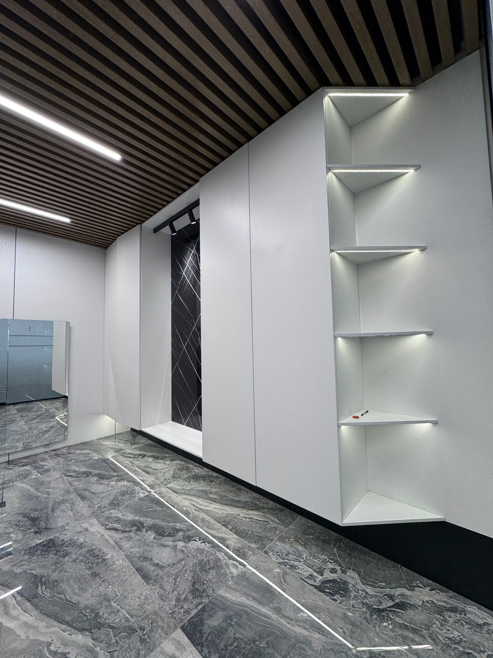 Офис, Коммерческая, 110 м2, этаж 1/7, Сост: Евроремонт - фото 13