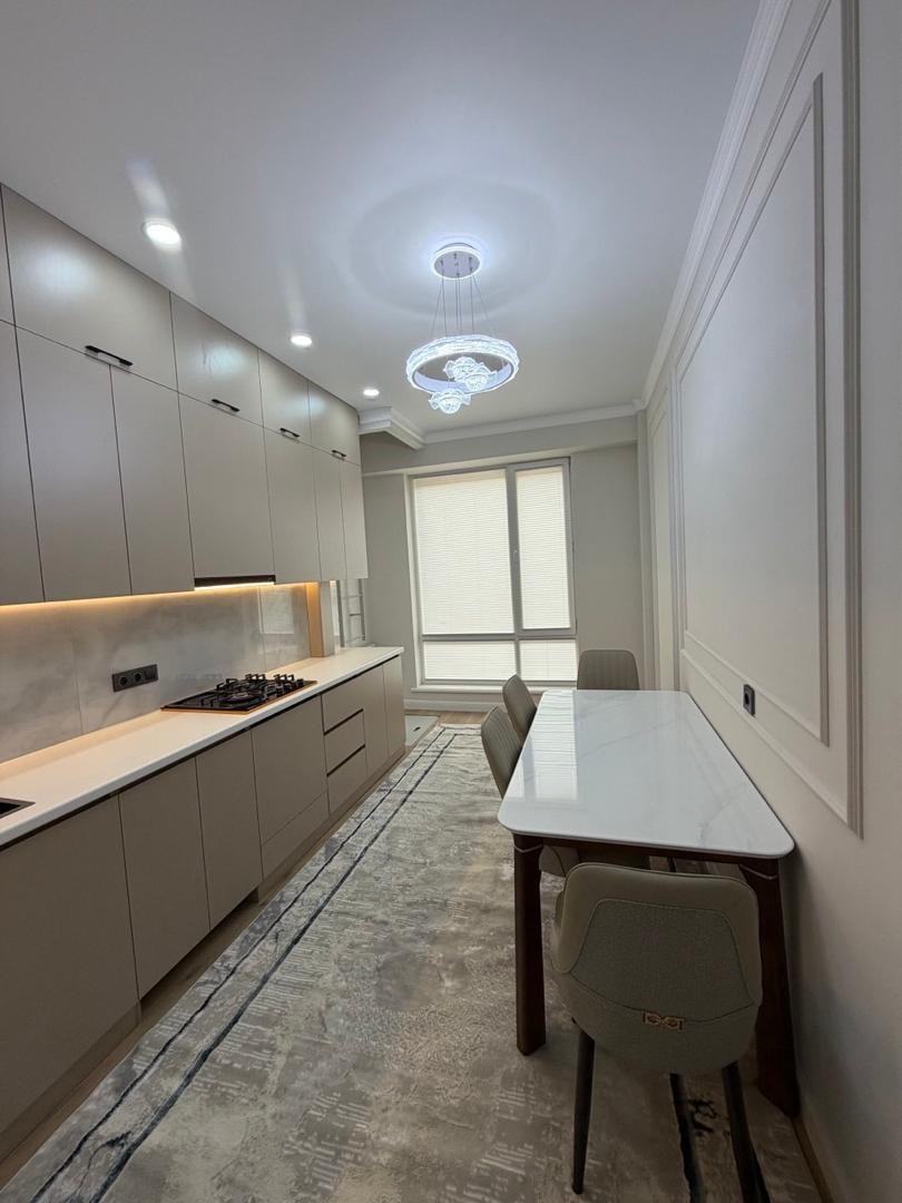 Элитка, 1 ком, 47 м2, этаж 6/17, ж/к Tokyo (Токио), Сост: Евроремонт - фото 6