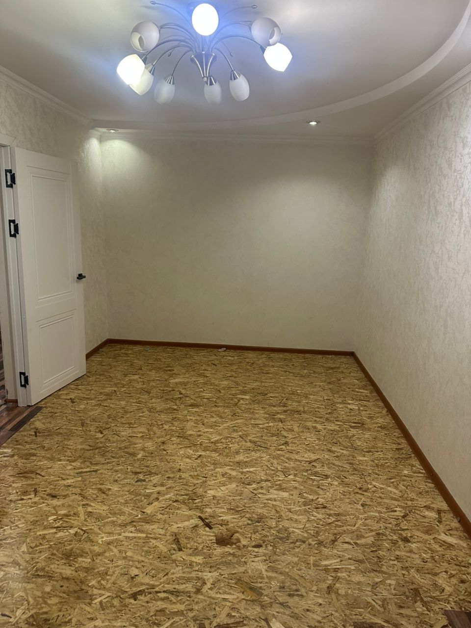 Продажа, Хрущёвка, 2 ком, 42 м2, этаж 2/4, Сост: Хорошее - фото 2