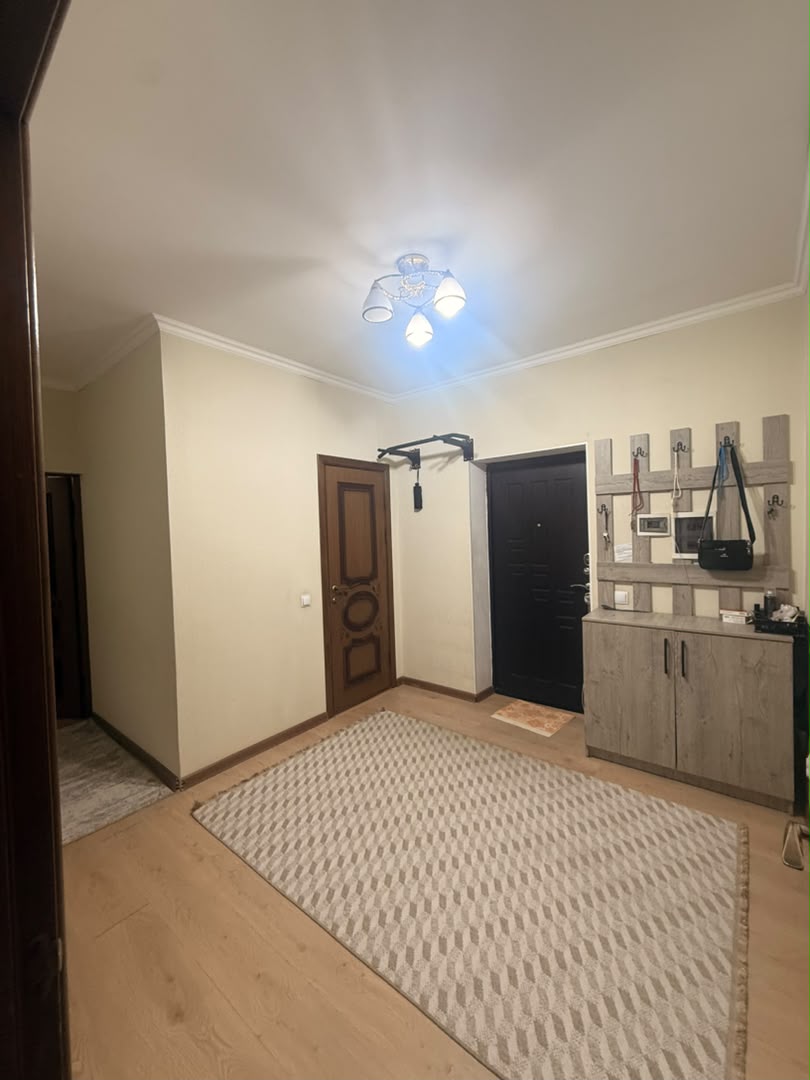 Элитка, 3 ком, 87 м2, этаж 4/6, ж/к Action Stroy (Экшен Строй), Сост: Евроремонт - фото 4