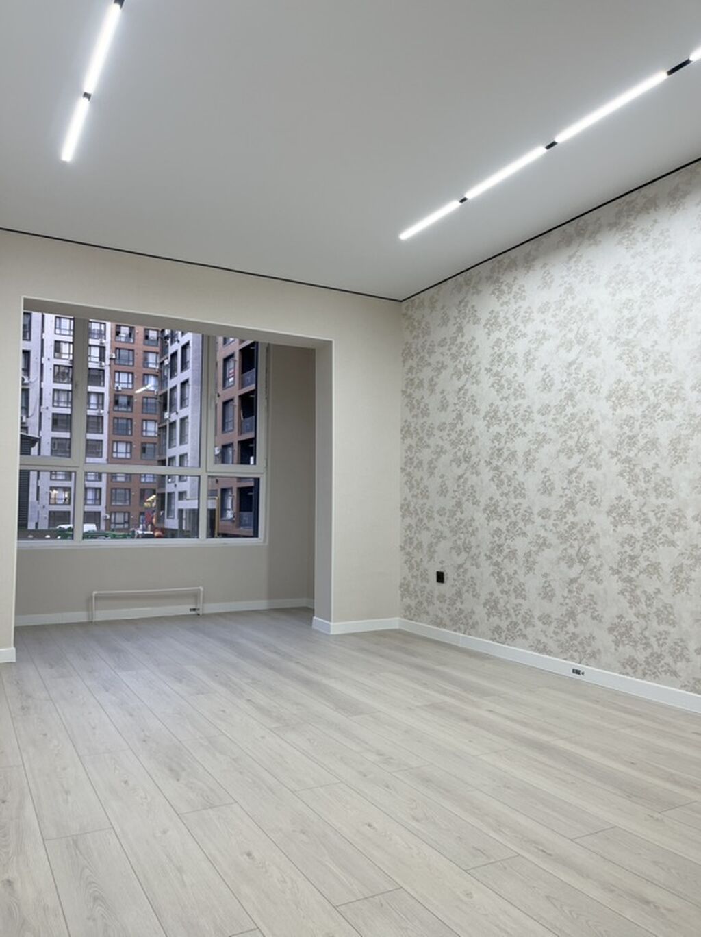 Элитка, 1 ком, 44 м2, этаж 1/9, ж/к Aalam City, Сост: Евроремонт - фото 1