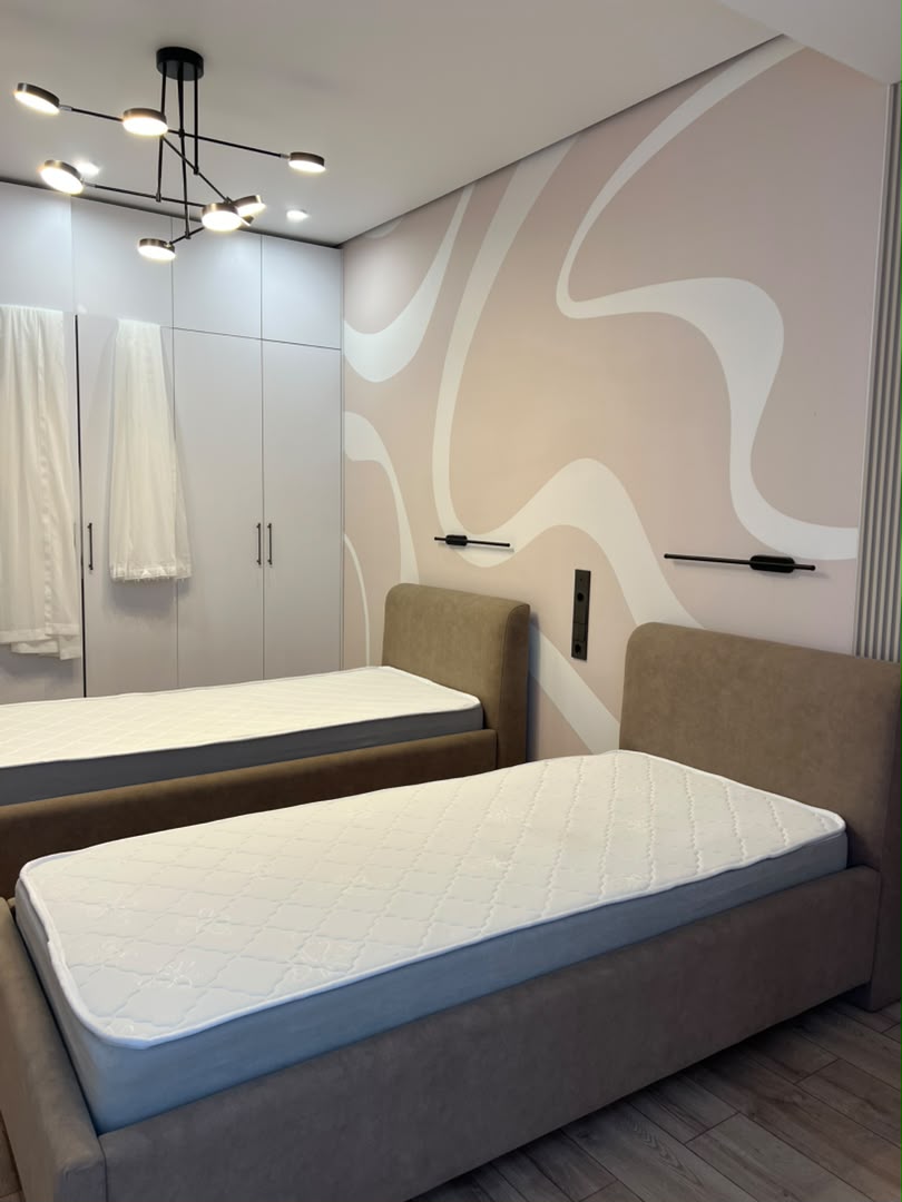 Элитка, 3 ком, 80 м2, этаж 14/14, ж/к Нью-Йорк сити (New York city), Сост: Евроремонт - фото 2