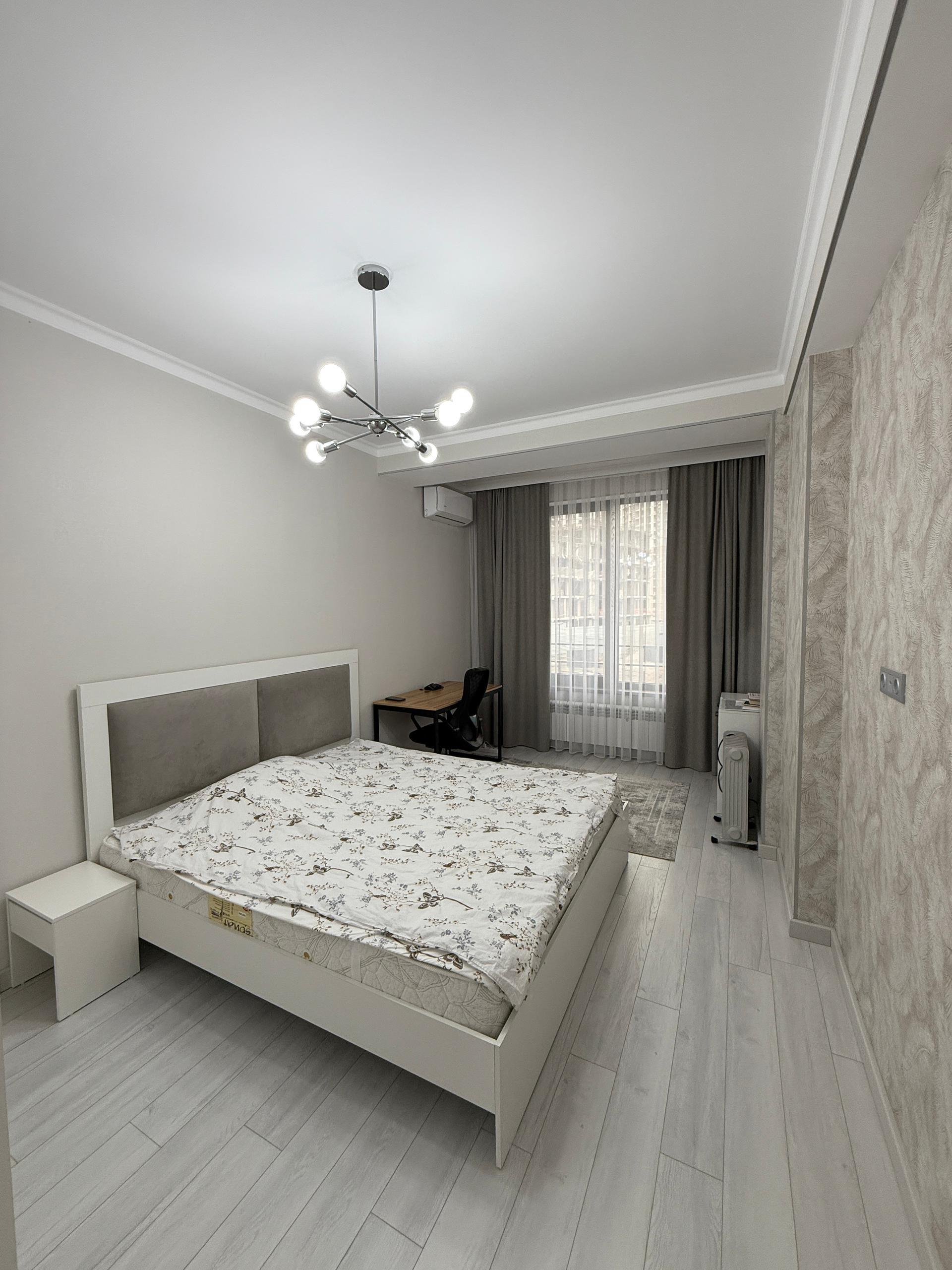Элитка, 2 ком, 80 м2, этаж 2/10, ж/к Авангард Сити, Сост: Евроремонт - фото 1