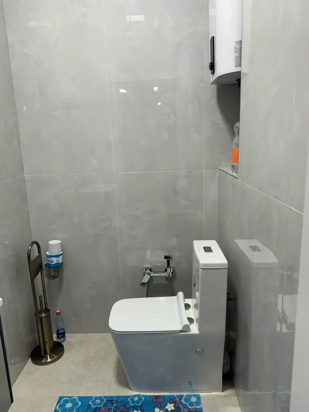 Элитка, 3 ком, 90 м2, этаж 2/14, Сост: Среднее - фото 5