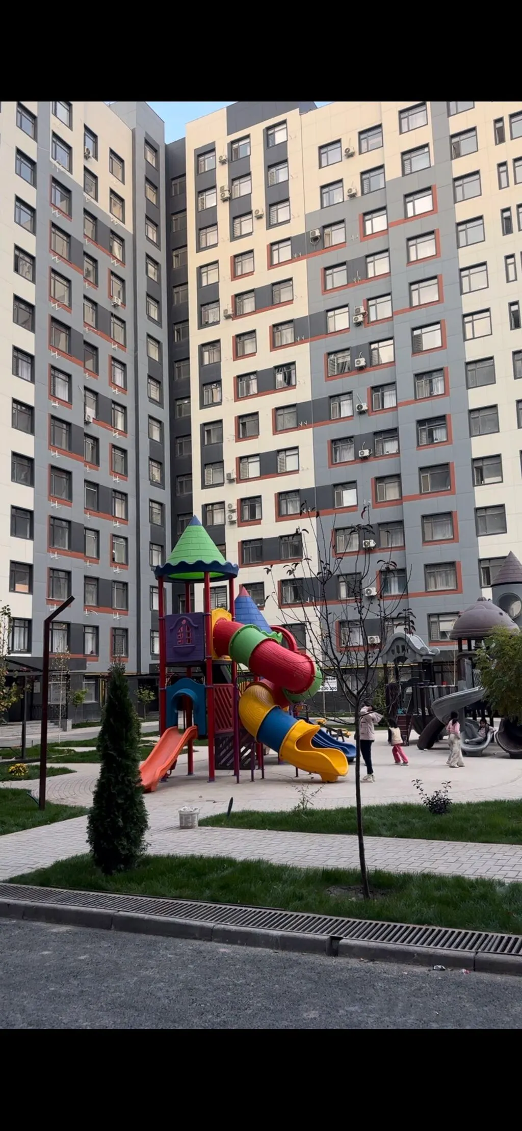 Элитка, 3 ком, 90 м2, этаж 2/14, Сост: Среднее - фото 10