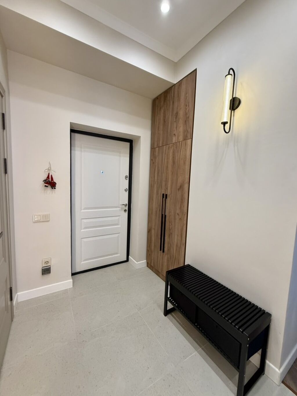 Элитка, 2 ком, 47 м2, этаж 6/12, ж/к Кап Строй Сити (Capstroy City), Сост: Евроремонт - фото 2