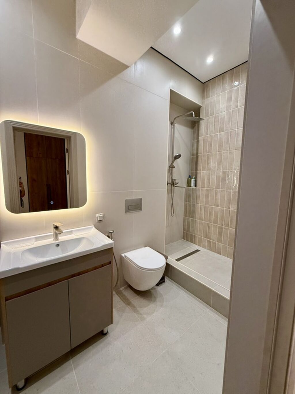 Элитка, 2 ком, 47 м2, этаж 6/12, ж/к Кап Строй Сити (Capstroy City), Сост: Евроремонт - фото 5