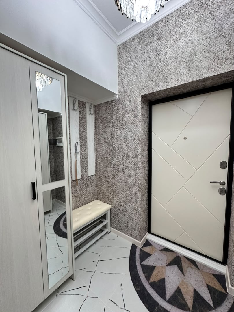 Элитка, 80 м2, этаж 4/13, ж/к Верона Резиденс, Сост: Евроремонт - фото 1
