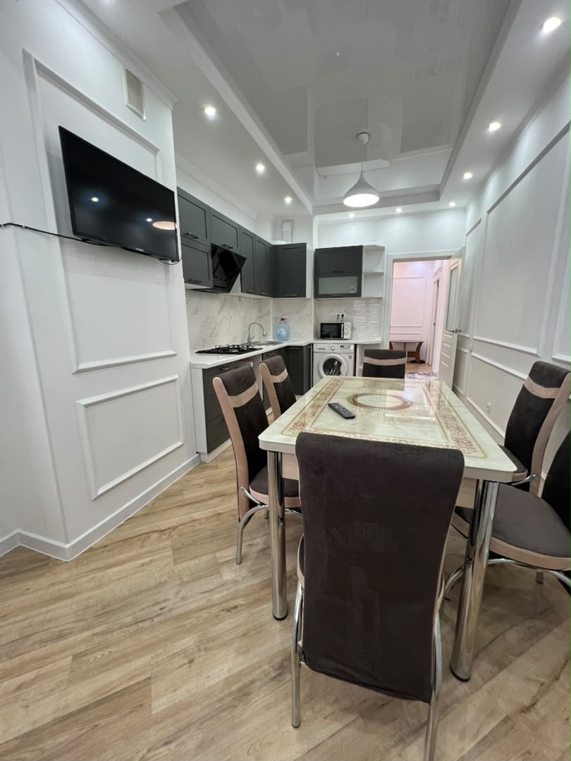Элитка, 2 ком, 70 м2, этаж 10/12, Сост: Евроремонт - фото 10