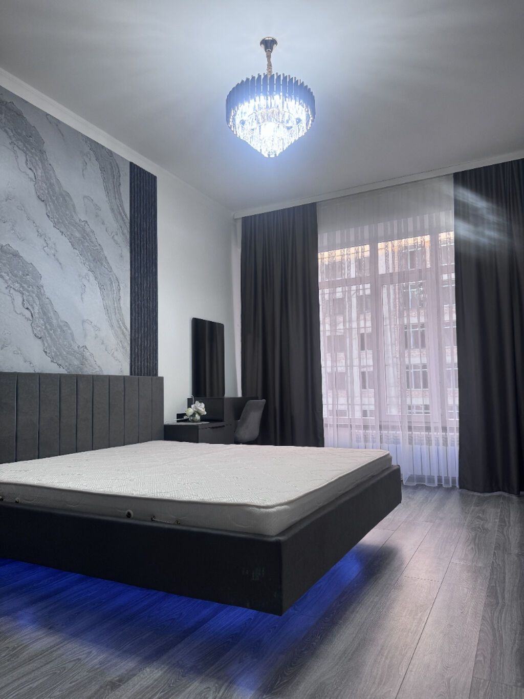 Элитка, 3 ком, 70 м2, этаж 5/12, ж/к Нью-Йорк сити (New York city), Сост: Евроремонт - фото 2