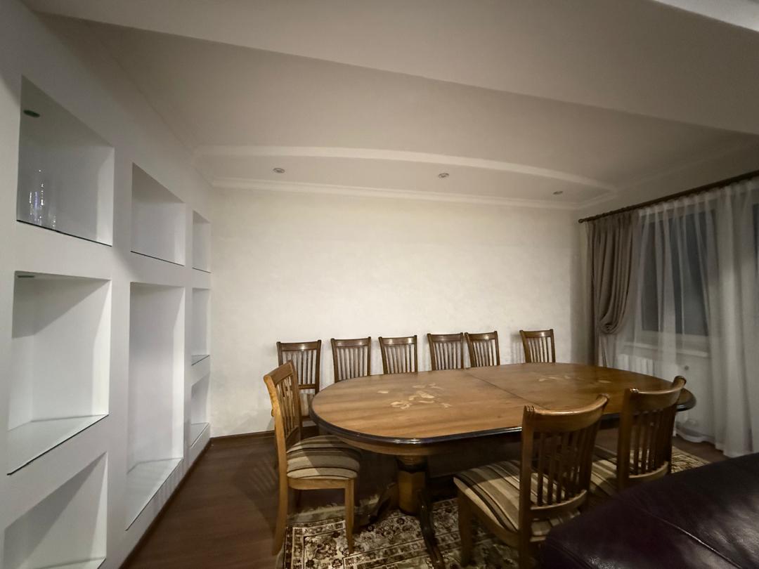 Элитка, 4 ком, 180 м2, этаж 6/8, Сост: Хорошее - фото 2