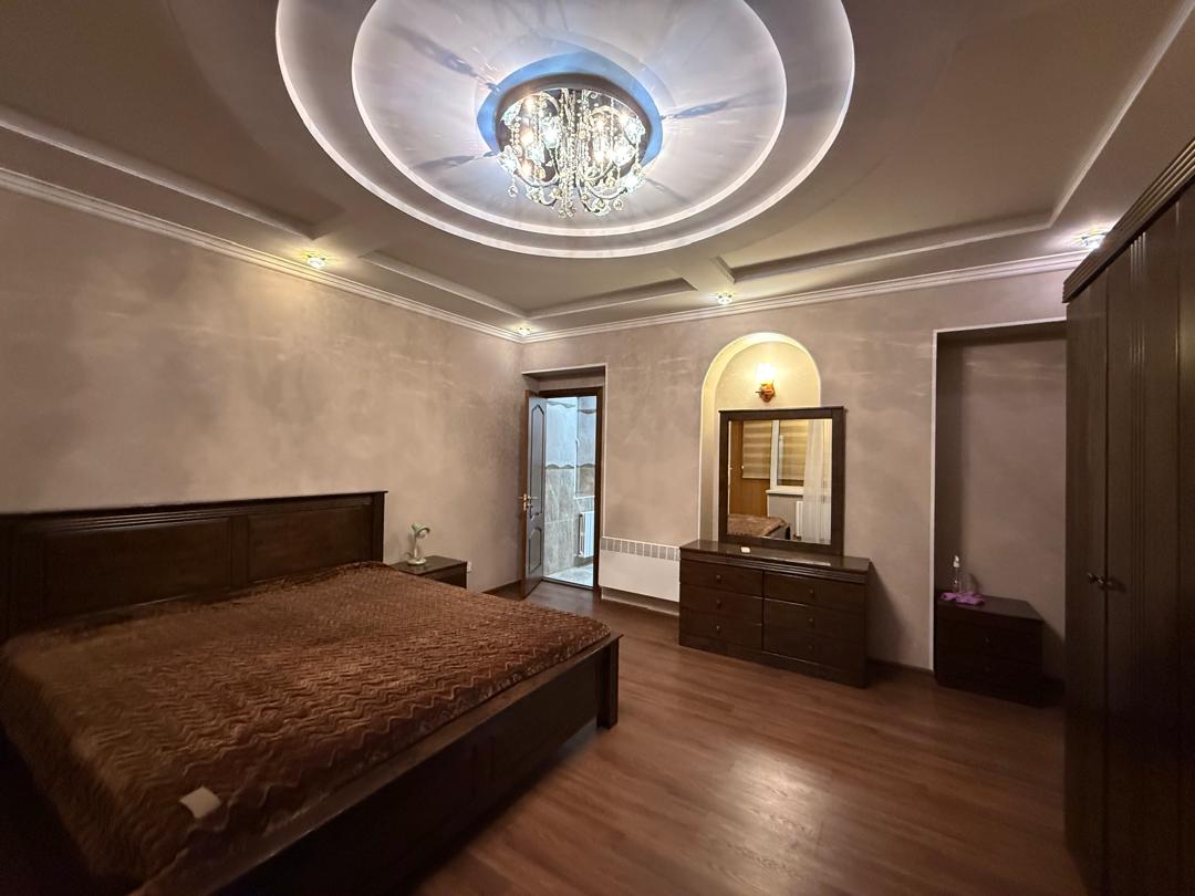 Элитка, 4 ком, 180 м2, этаж 6/8, Сост: Хорошее - фото 10