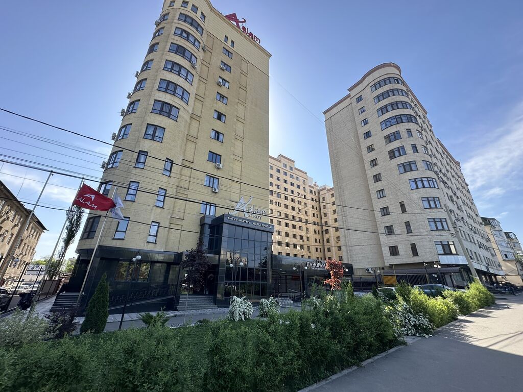 Элитка, 80 м2, этаж 10/12, ж/к Панорама (Горького/Фатьянова), Сост: Евроремонт - фото 1