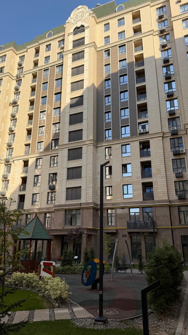 Элитка, 2 ком, 80 м2, этаж 11/14, ж/к Роял(Royal), Сост: Евроремонт - фото 12