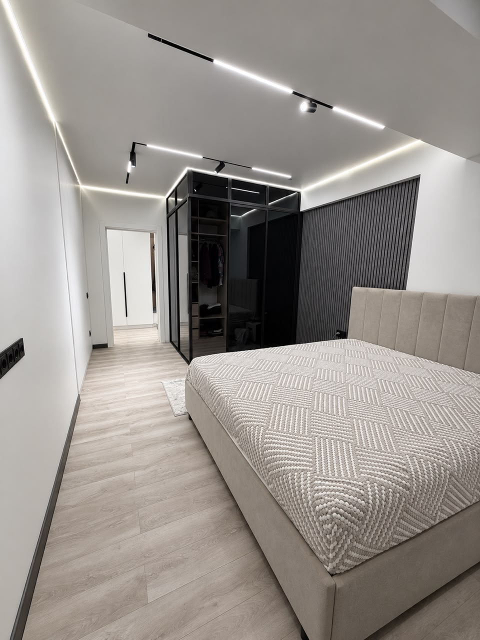 Элитка, 2 ком, 60 м2, этаж 5/16, ж/к СК Шерой, Сост: Евроремонт - фото 1