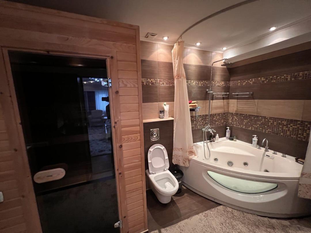 Элитка, 5 ком, 200 м2, этаж 6/9, Сост: Хорошее - фото 19