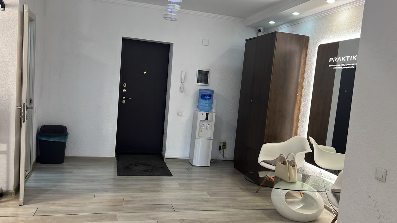 Офис, Коммерческая, 96 м2, этаж 2/9, Сост: Евроремонт - фото 1
