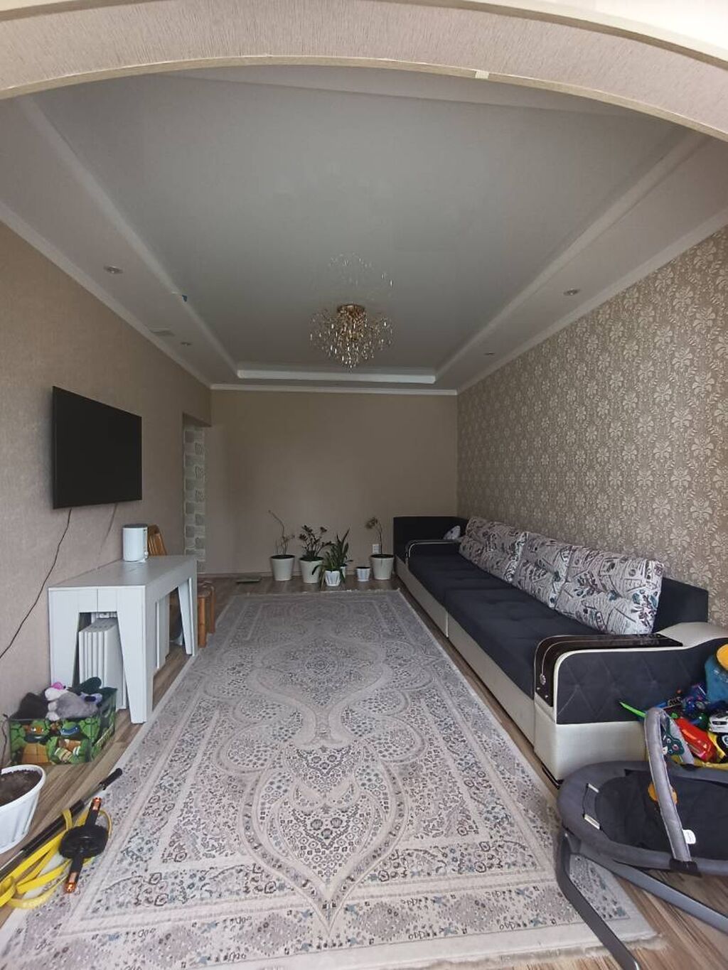 Элитка, 2 ком, 57 м2, этаж 7/9, ж/к ЖК Сары-Челек, Сост: Хорошее - фото 1