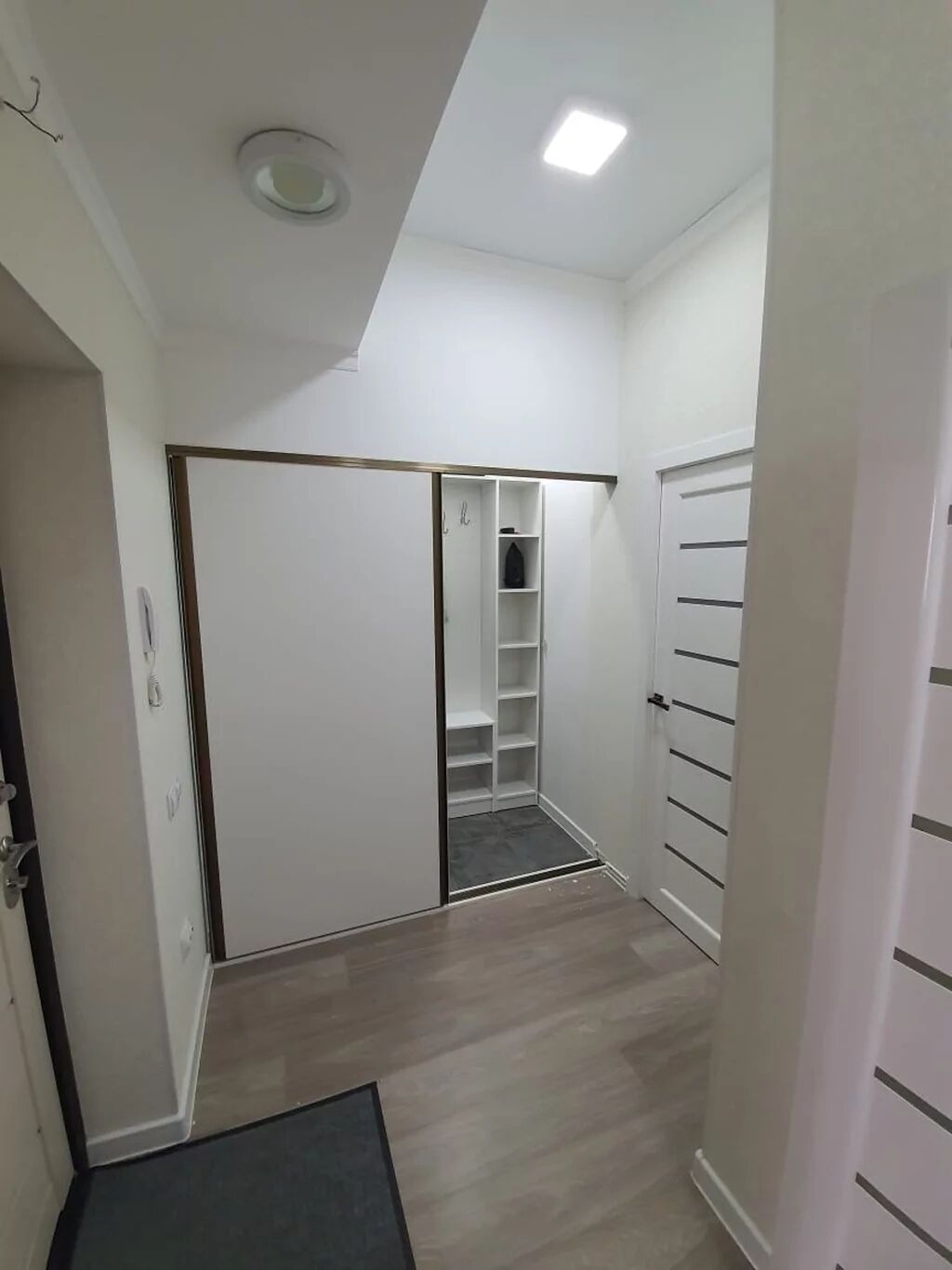 Элитка, 3 ком, 72 м2, этаж 7/12, Сост: Хорошее - фото 7