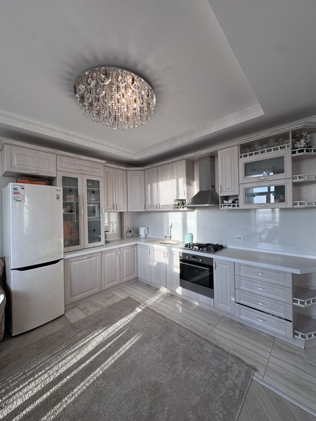 Элитка, 3 ком, 90 м2, этаж 8/12, ж/к 7 Небо, Сост: Евроремонт - фото 4