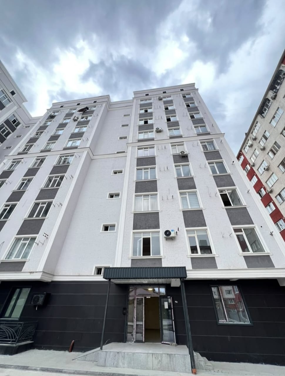 Элитка, 1 ком, 43 м2, этаж 4/10, ж/к Сейтек (Seytek), Сост: Евроремонт - фото 1